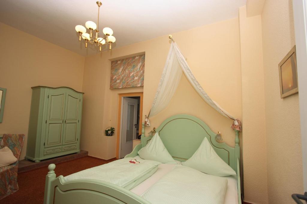 Hotel Garni Haus Hindenburg Koenigswinter Phòng bức ảnh