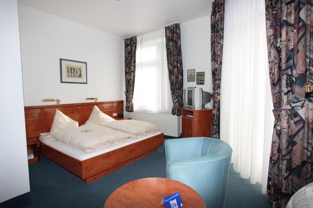 Hotel Garni Haus Hindenburg Koenigswinter Phòng bức ảnh